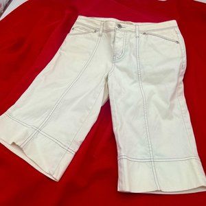 CABI White Denim Shorts, Excellent condition, Sz 4